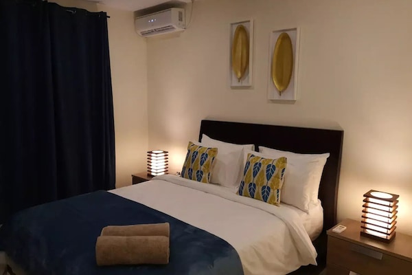 2 bedrooms, iron/ironing board, travel cot, free WiFi