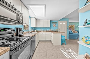Villa, 2 Bedrooms | Private kitchen | Fridge, coffee/tea maker, toaster - Sunset Beach 2 Bedroom Villa by RedAwning (Holmes Beach)