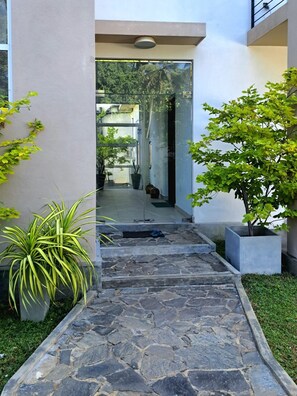 Apartment | Exterior detail - Silina Airport Residence in Katunayake (Seeduwa - Katunayake)