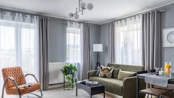 Apartment, Multiple Beds