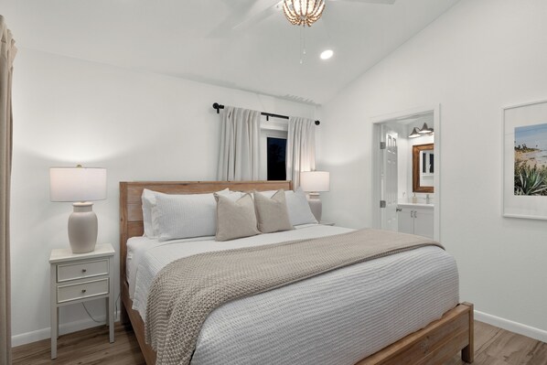 3 chambres, fer et planche à repasser, Wi-Fi gratuit, draps fournis