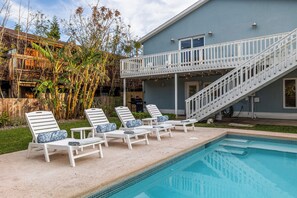 Piscine extérieure, piscine chauffée