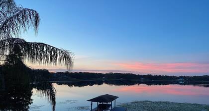 Stunning Lake Front Home on Lake Whistler - Perfect for all the Family to Enjoy!
