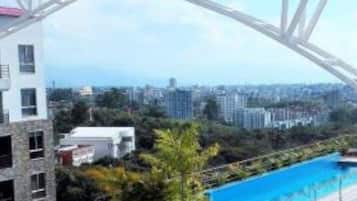 Innenpool, Außenpool