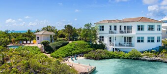Seaside Villa, Beachfront Paradise