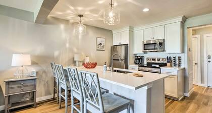 St Helena Island Condo w/ Pool & Beach Access!