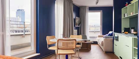 Studio Supérieur, coin cuisine | 1 chambre, literie de qualité supérieure, décoration personnalisée