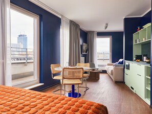 Medium Studio with Kitchenette