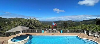 💚Hidden Gem w/Chimney, Jacuzzi & Heated Pool💚
