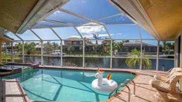 Outdoor pool, a heated pool