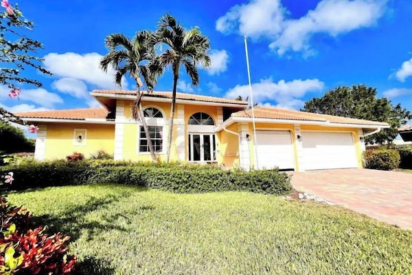 Newly Remodeled home with new furniture