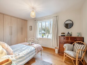 2 chambres, Wi-Fi gratuit, draps fournis