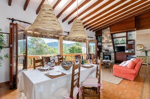 Dining - Lovely house with air conditioning in the mountains, Yourhouse Can Marquesi (Escorca)