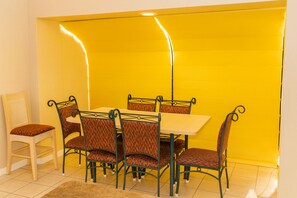 Superior Condo, 2 Bedrooms | Living area