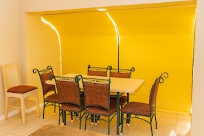 Superior Condo, 2 Bedrooms | Living area