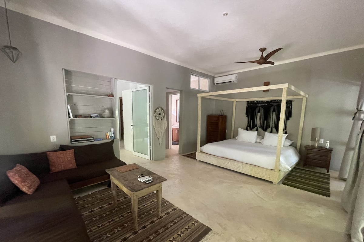 Classic Villa, 2 Bedrooms, Garden View | 3 bedrooms, premium bedding, in-room safe, individually decorated