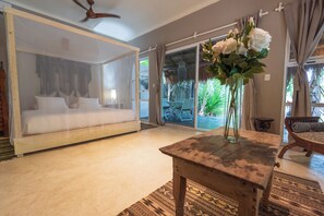 Premium bedding, in-room safe, individually decorated - CASA ZABA (Tulum)