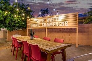 Outdoor dining