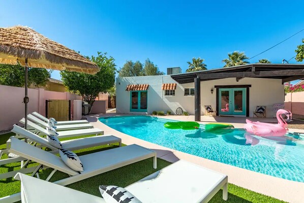 Outdoor pool, a heated pool