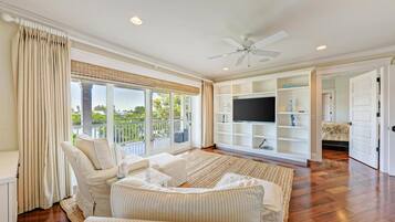 House, Smoking | 4 bedrooms