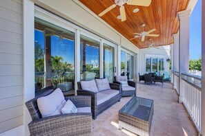 House, Smoking | Terrace/patio - Anna Maria Beach Serenity (Anna Maria)