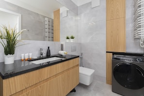 Departamento, 1 habitación, cocina | Baño | Regadera, toallas, jabón, shampoo