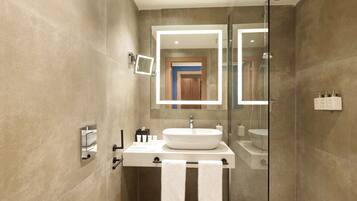Suite, Non Smoking | Bathroom | Shower, rainfall showerhead, eco-friendly toiletries, hair dryer