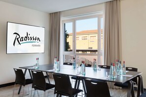 مرفق الاجتماعات