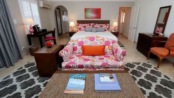 In-room safe, iron/ironing board, free WiFi, bed sheets