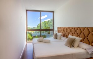 4 chambres, Wi-Fi gratuit, draps fournis