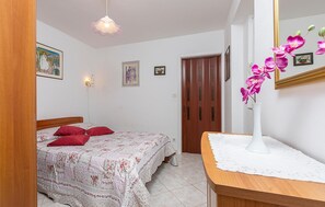 2 bedrooms, free WiFi, bed sheets - Amazing apartment in Barbariga with WiFi (Barbariga)