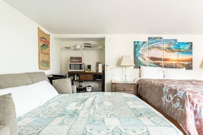 2 bedrooms, iron/ironing board, travel crib, free WiFi