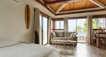 Kona Sunset Ocean View Two Studio Oasis