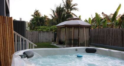 Luxury 4BR Miami Villa with Hot Tub and Gazebo!