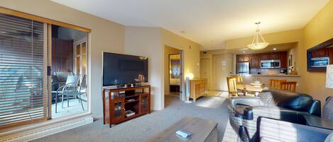 Flat-screen TV, fireplace