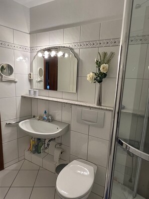 تجهيزات دش، مجففات شعر