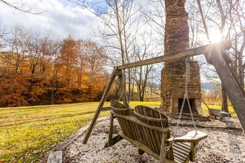 Mountain Retreat in West Jefferson