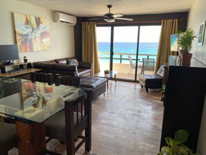 Smart-TV, Bücher, Computerbildschirme