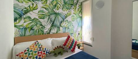 1 多间卧室、免费 WiFi、床单