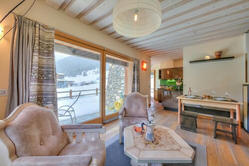 Alpino Ski in-Ski out 10m, Livigno, Italy