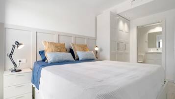 3 chambres, fer et planche Ă repasser, Wi-Fi, draps fournis