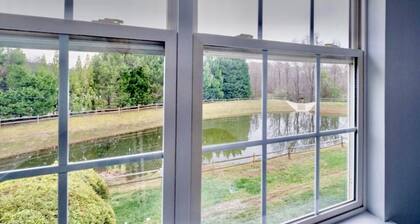 Executive & Luxury 2bedroom Townhome