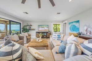 TV - KPL 11 Modern Luxury Near Beach (Lahaina)