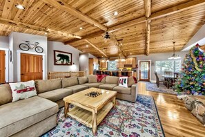 Smart TV, fireplace, DVD player, video library - Back Yard Trails, Forest Land, Hot Tub, Game Room (South Lake Tahoe)