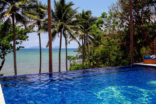 The Dream Beach Resort