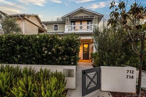 Exterior detail - Luxury Coastal Home- 4.5 blocks to beach, 2 blocks to Orange Ave shopping/dining (Coronado)