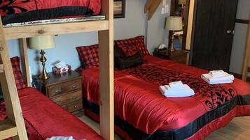 Premium bedding, WiFi (free), bed sheets