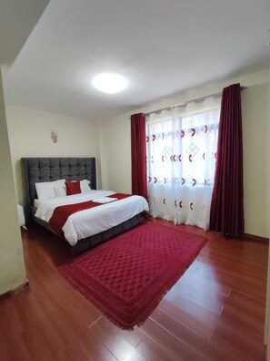 2 Schlafzimmer, Bügeleisen/Bügelbrett, WLAN, Bettwäsche