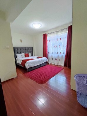 2 Schlafzimmer, Bügeleisen/Bügelbrett, WLAN, Bettwäsche