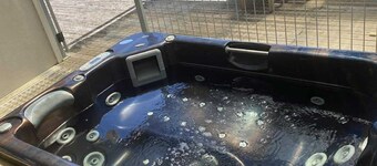 Himatangi Getaway w/ spa - Family Friendly